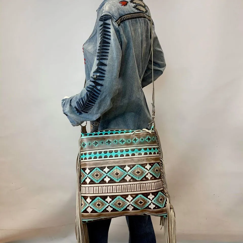 Crossbody Outlaw -  #17747