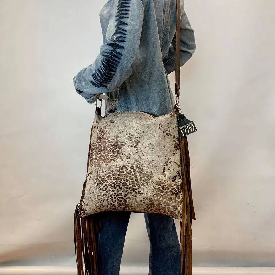 Crossbody Outlaw -  #17792
